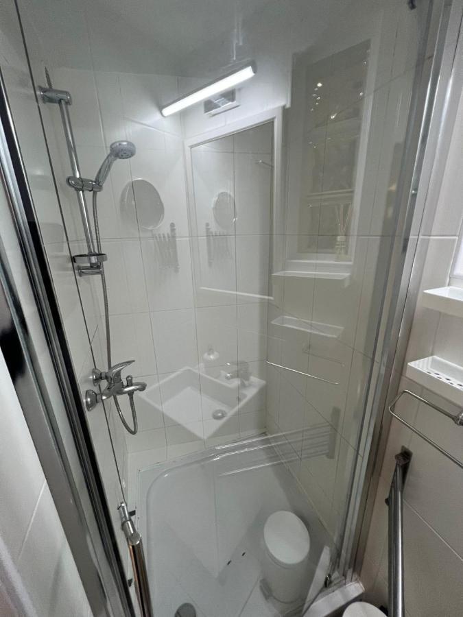 Studio Apartman Luka زغرب المظهر الخارجي الصورة